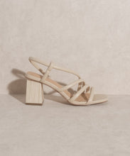 Load image into Gallery viewer, OASIS SOCIETY Ashley - Wooden Heel Sandal