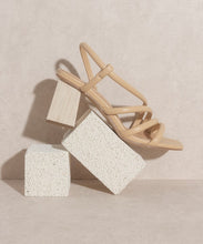 Load image into Gallery viewer, OASIS SOCIETY Ashley - Wooden Heel Sandal