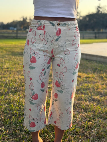 Berry Cropped Jeans