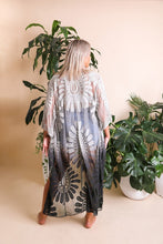 Load image into Gallery viewer, Ombre Bohemian Lace Kimono