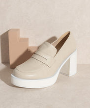 Load image into Gallery viewer, OASIS SOCIETY Hannah   Platform Penny Loafers