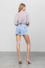 Load image into Gallery viewer, Ripped Frayed Denim Shorts