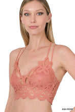 Load image into Gallery viewer, CROCHET LACE BRALETTE WITH BRA PADS