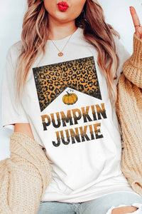 PUMPKIN JUNKIE LEOPARD GRAPHIC TEE