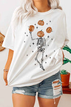 Load image into Gallery viewer, JUGGLING PUMPKIN GRAPHIC TEE / T SHIRT