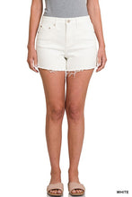 Load image into Gallery viewer, RAW HEM WHITE DENIM SHORTS