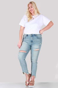 PLUS SIZE RELAXED SKINNY