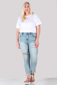 PLUS SIZE RELAXED SKINNY