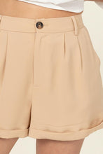 Load image into Gallery viewer, PLEATED CUFF HEM SHORTS