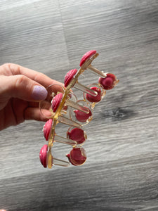 Berry Claw Clip
