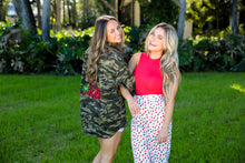Load image into Gallery viewer, Oversized Camo Berry Jacket