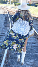 Load image into Gallery viewer, Free Spirit Duster