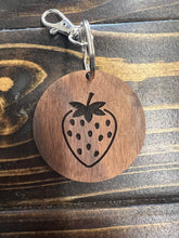 Load image into Gallery viewer, Plant City Engraved Keychain
