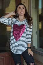 Load image into Gallery viewer, Hearts &amp; Rose’ Long Sleeve