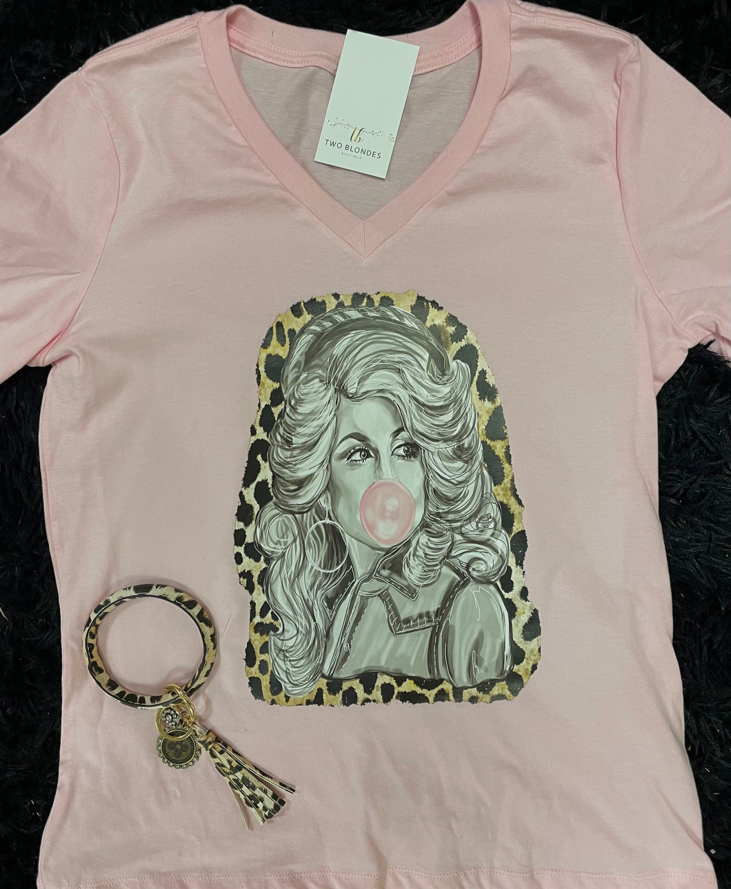 Dolly Graphic