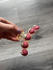 Berry Claw Clip