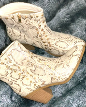 Load image into Gallery viewer, Studded Snakeskin Booties