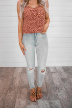 Load image into Gallery viewer, Selena Distressed Light-Wash Denim Jeans