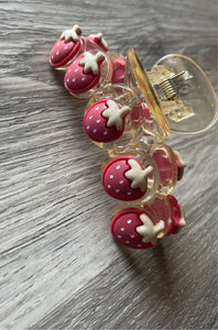 Berry Claw Clip