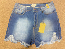 Load image into Gallery viewer, Curvy Denim Mom Shorts