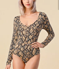 Load image into Gallery viewer, Snakeskin Bodysuit