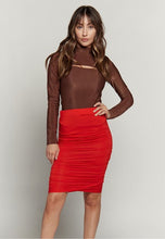 Load image into Gallery viewer, Ruched Midi Skirt